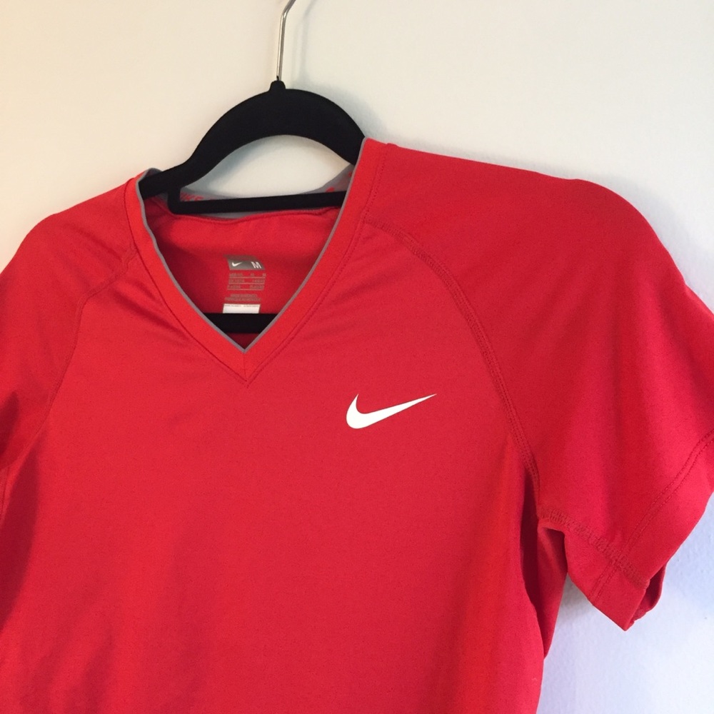 Nike Dri-Wick V-neck Workout Shirt